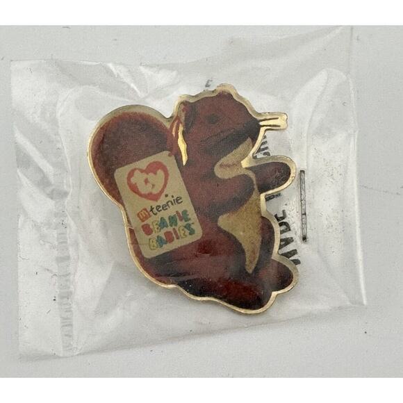 TY Pin Nuts the Squirrel Teenie Beanie Babies McDonalds Crew Advertise Promo Vtg - Picture 1 of 3